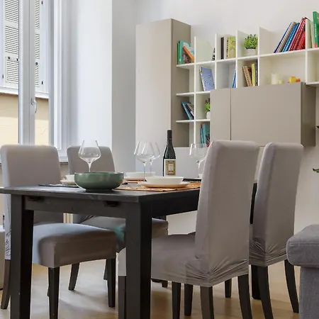 Apartment Tra Le Mura Di Como